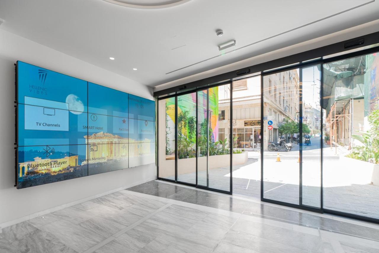 Hellenic Vibes Smart Hotel Atenas Exterior foto Entrance to the museum