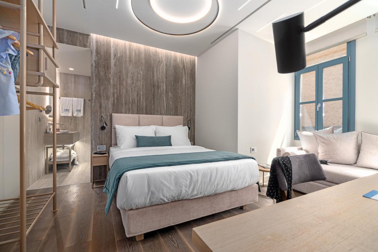Hellenic Vibes Smart Hotel Atenas Exterior foto A room at the hotel