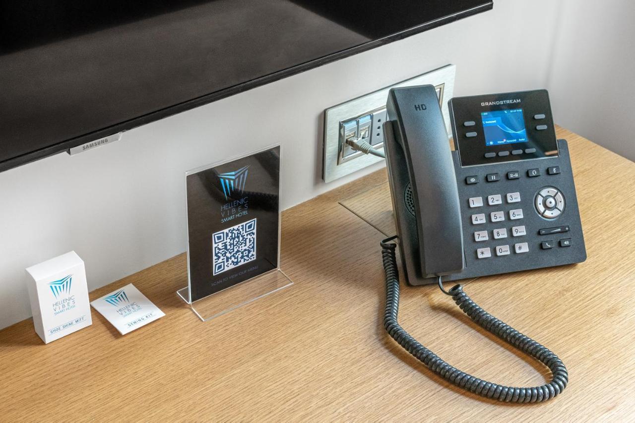 Hellenic Vibes Smart Hotel Atenas Exterior foto A VoIP phone